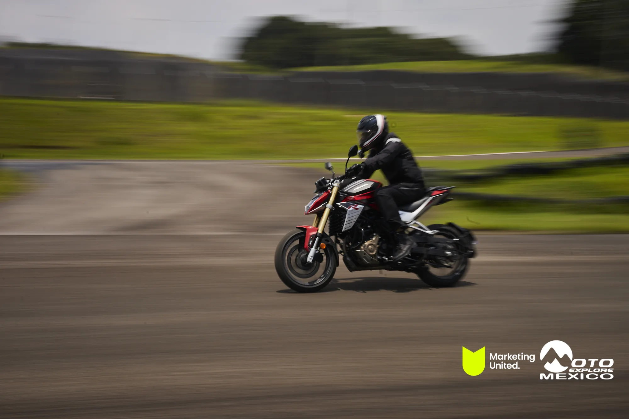 HUNK TRACKDAY 429